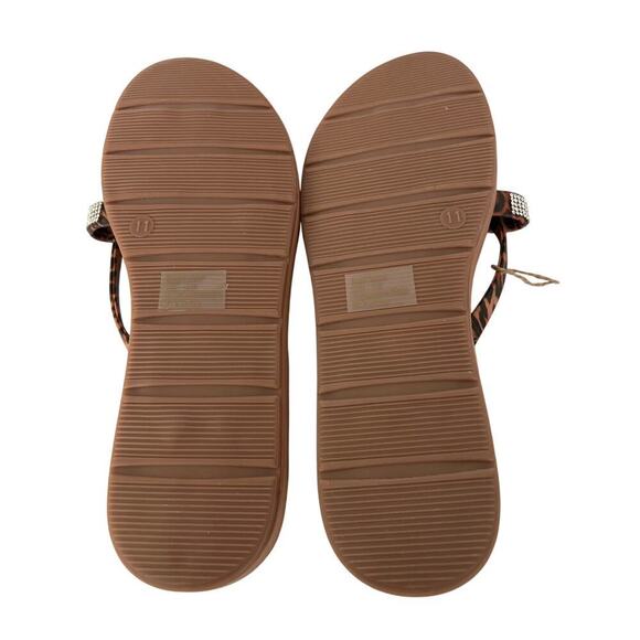 Seven7 Women’s Cute Animal Print Slippers with sequins crossed Strap 
Size 11. - Picture 7 of 10